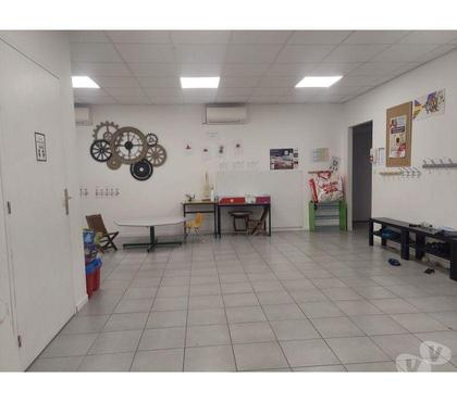 vente, location de bureau La Salvetat St Gilles Haute-Garonne - Photos Vivastreet (X-18072) Bureaux Vide 394 m²