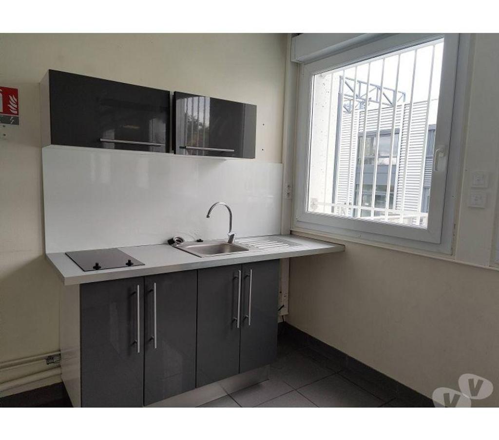 bureaux locaux Haute-Garonne Labege - 31670 - Photos Vivastreet (X-09476) Bureaux Vide 19 m²