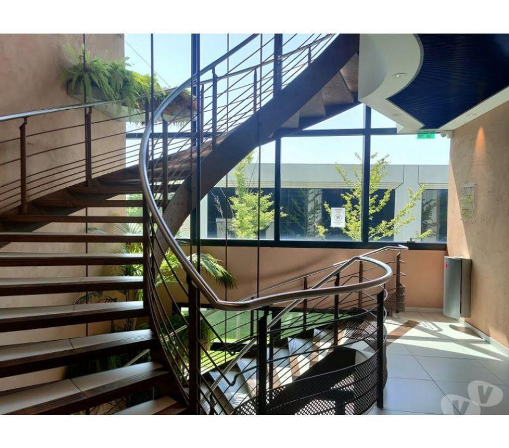 bureaux locaux Haute-Garonne Labege - 31670 - Photos Vivastreet (X-16944) Bureaux Vide 698 m²