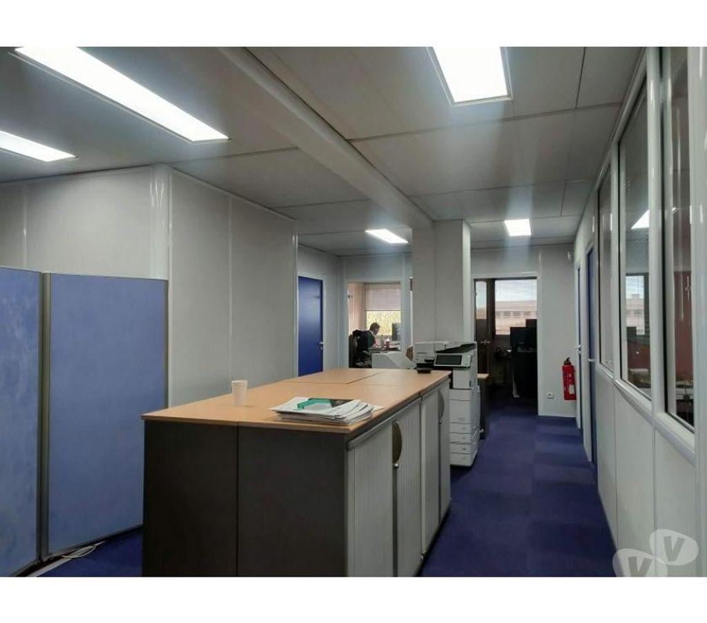 bureaux locaux Haute-Garonne Toulouse - Photos Vivastreet (X-16255) Bureaux Vide 216 m²