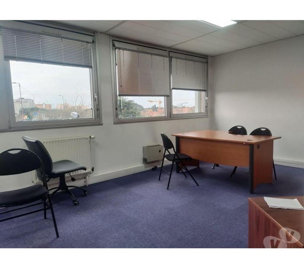bureaux locaux Haute-Garonne Toulouse - Photos Vivastreet (X-16255) Bureaux Vide 216 m²