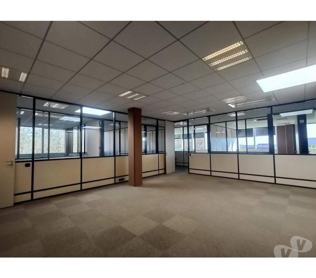bureaux locaux Haute-Garonne Colomiers - 31770 - Photos Vivastreet (X-15864) Bureaux Vide 474 m²