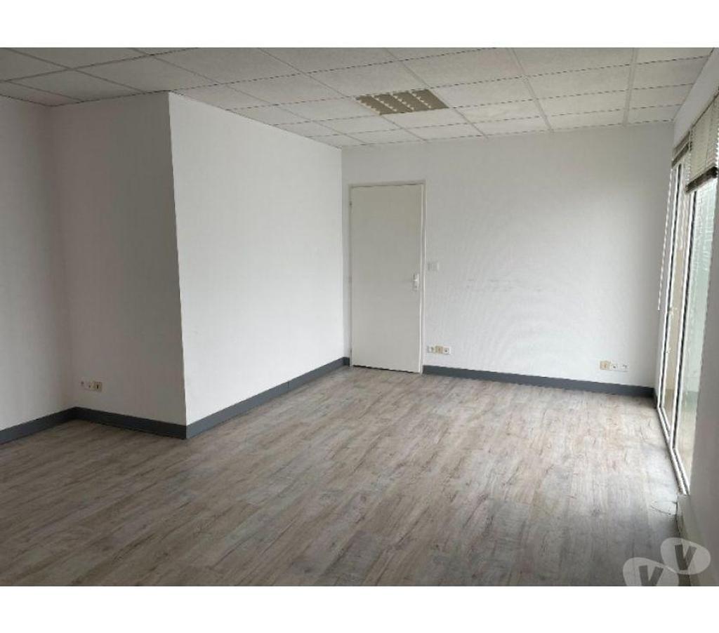 bureaux locaux Haute-Garonne Toulouse - Photos Vivastreet (X-16299) Bureaux Vide 30 m²