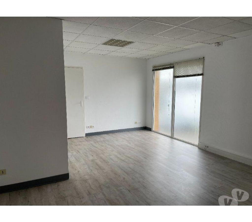 bureaux locaux Haute-Garonne Toulouse - Photos Vivastreet (X-16299) Bureaux Vide 30 m²