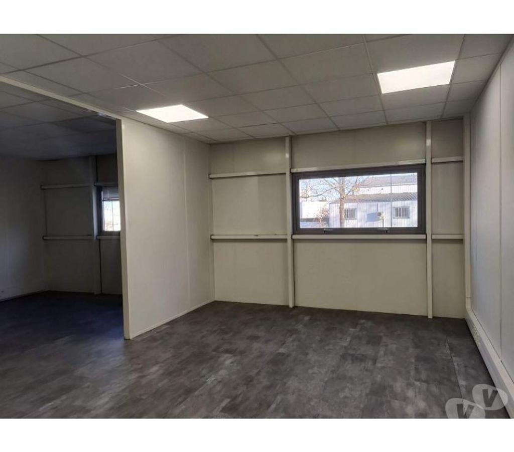 bureaux locaux Haute-Garonne Colomiers - 31770 - Photos Vivastreet (X-18043) Bureaux Vide 209 m²