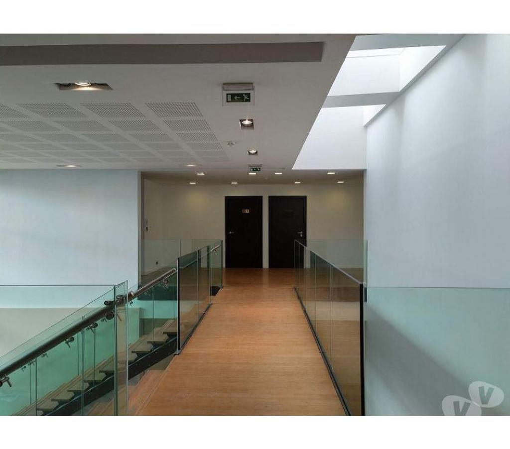 bureaux locaux Haute-Garonne Labege - 31670 - Photos Vivastreet (X-18404) Bureaux Vide 652 m²