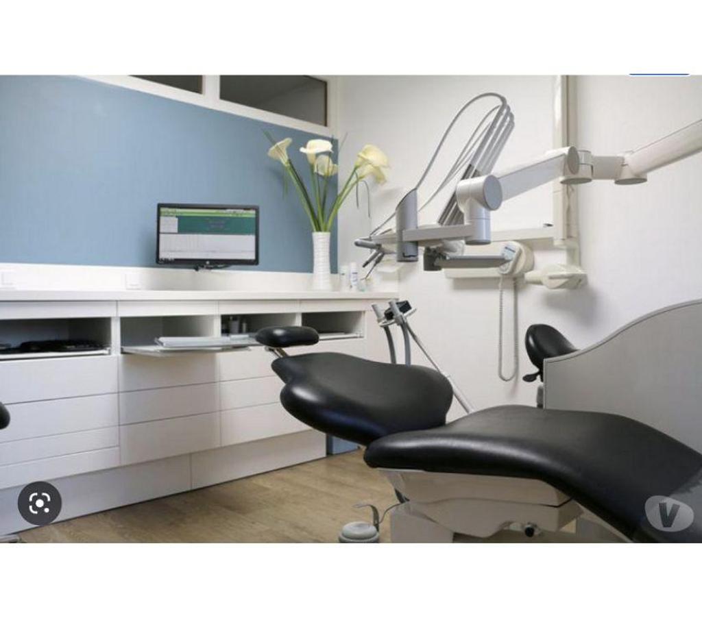bureaux locaux Gironde Audenge - 33980 - Photos Vivastreet (X-17960) Bureaux Vide 76 m²