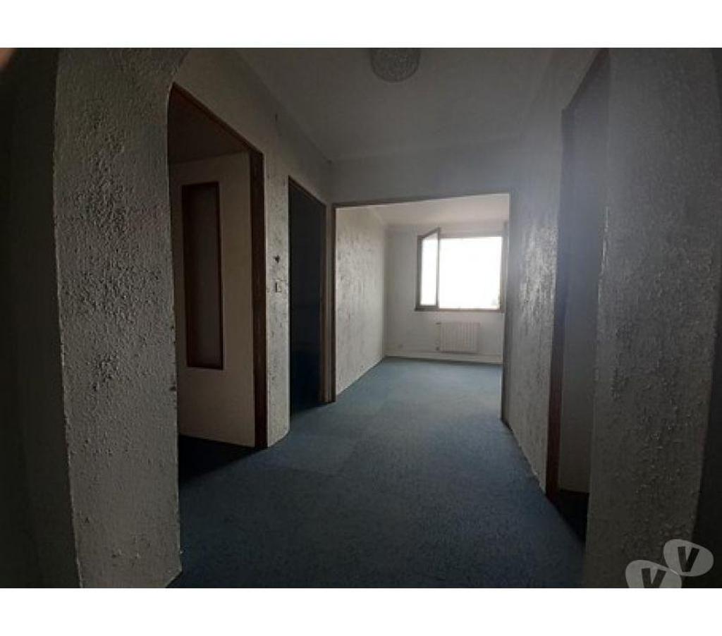 bureaux locaux Haute-Garonne Portet sur Garonne - 31120 - Photos Vivastreet (X-11540) Bureaux Vide 176 m²