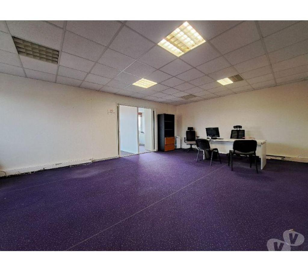 bureaux locaux Haute-Garonne Toulouse - Photos Vivastreet (X-18240) Bureaux Vide 75 m²