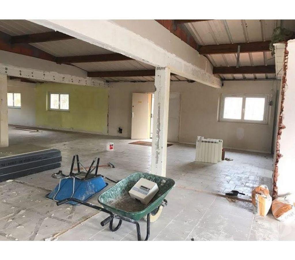 bureaux locaux Haute-Garonne Cugnaux - 31270 - Photos Vivastreet (X-17844) Bureaux Vide 280 m²