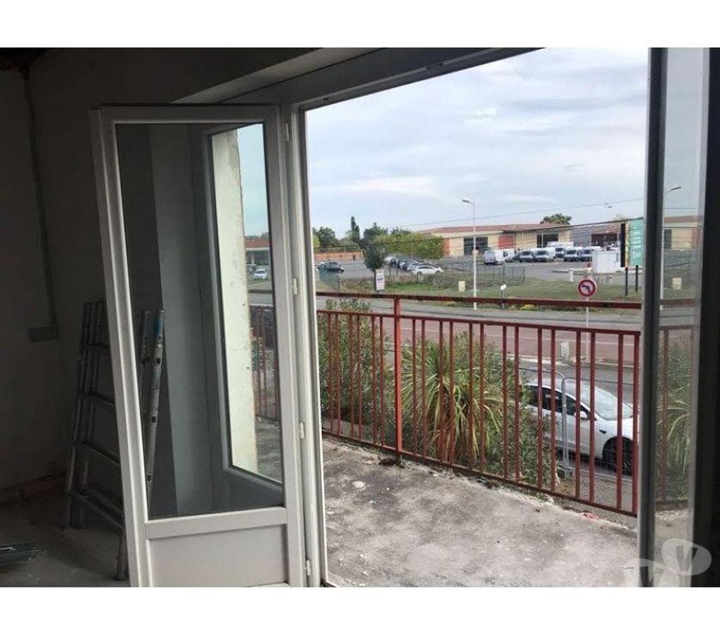 bureaux locaux Haute-Garonne Cugnaux - 31270 - Photos Vivastreet (X-17844) Bureaux Vide 280 m²