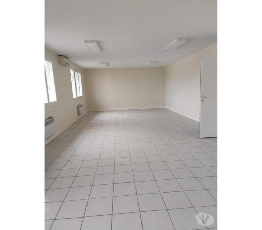 bureaux locaux Haute-Garonne Tournefeuille - 31170 - Photos Vivastreet (X-09534) Bureaux Vide 63 m²