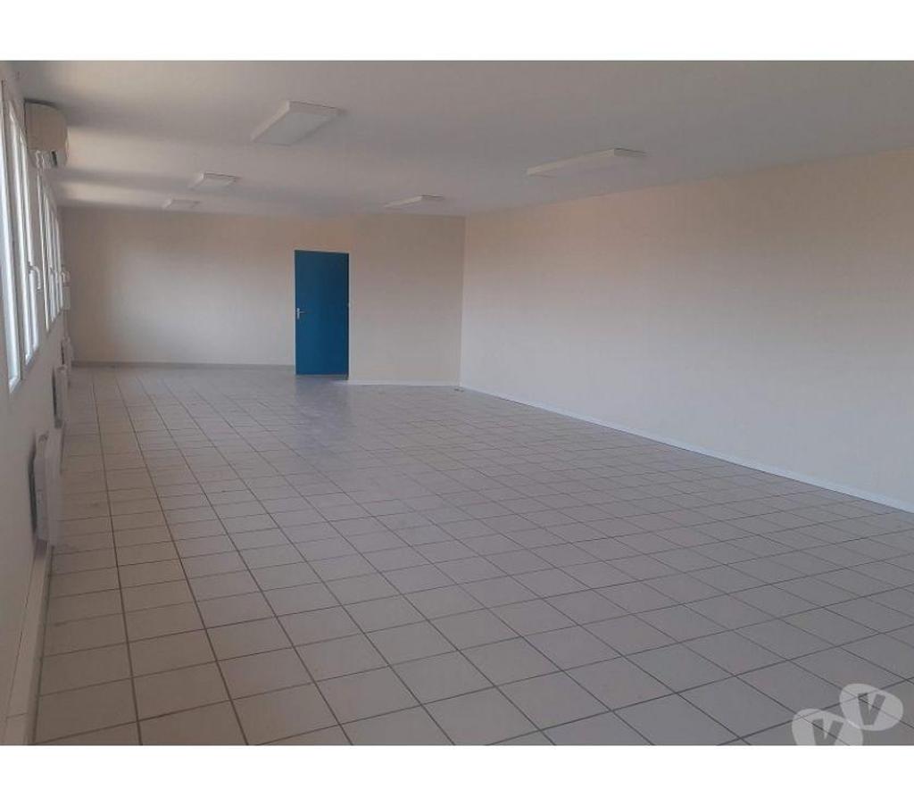 bureaux locaux Haute-Garonne Tournefeuille - 31170 - Photos Vivastreet (X-03030) Bureaux Vide 110 m²