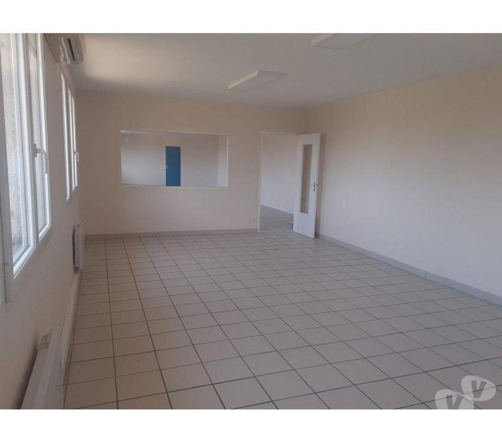 bureaux locaux Haute-Garonne Tournefeuille - 31170 - Photos Vivastreet (X-03030) Bureaux Vide 110 m²