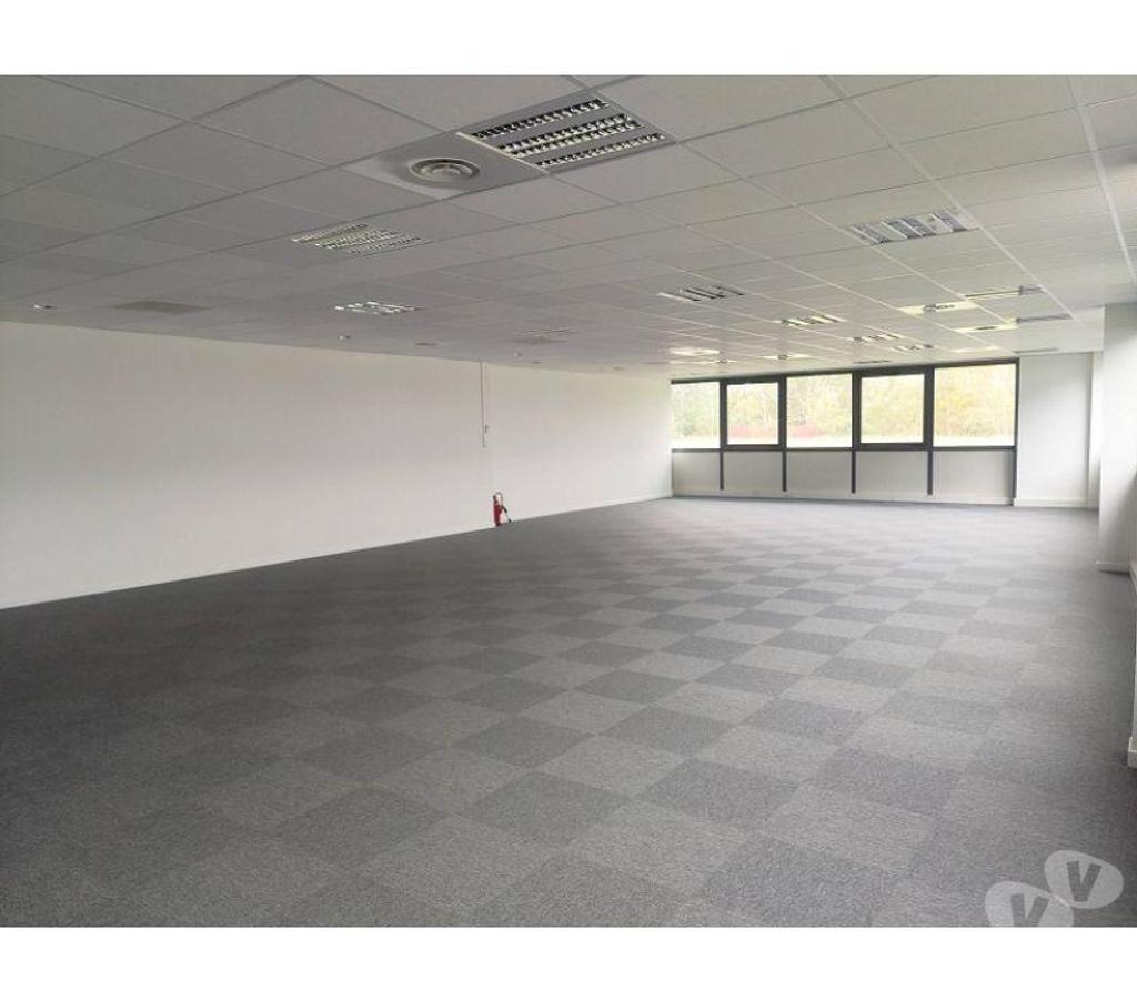bureaux locaux Haute-Garonne Labege - 31670 - Photos Vivastreet (X-15859) Bureaux Vide 223 m²