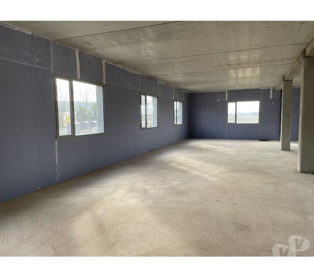 bureaux locaux Haute-Garonne Muret - 31600 - Photos Vivastreet (X-17382) Bureaux Brut 233 m²