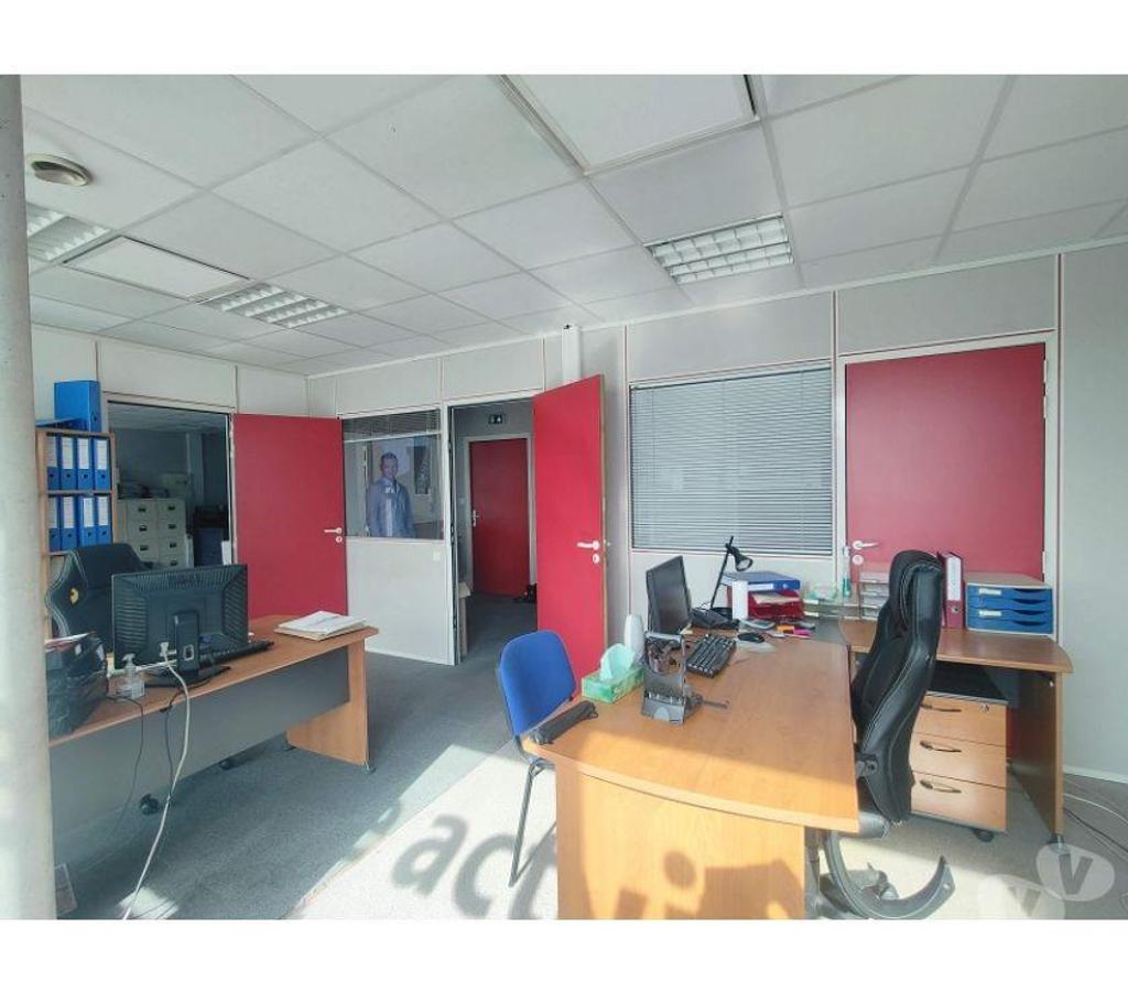 bureaux locaux Haute-Garonne Toulouse - Photos Vivastreet (X-18447) Bureaux Vide 258 m²