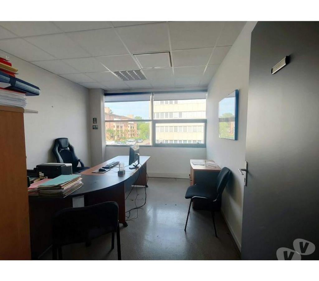 bureaux locaux Haute-Garonne Toulouse - Photos Vivastreet (X-18447) Bureaux Vide 258 m²