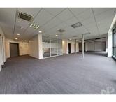 (X-18272) Bureaux Vide 910 m²