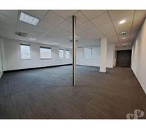 bureaux locaux Haute-Garonne Colomiers - 31770 - Photos Vivastreet (X-18272) Bureaux Vide 910 m²