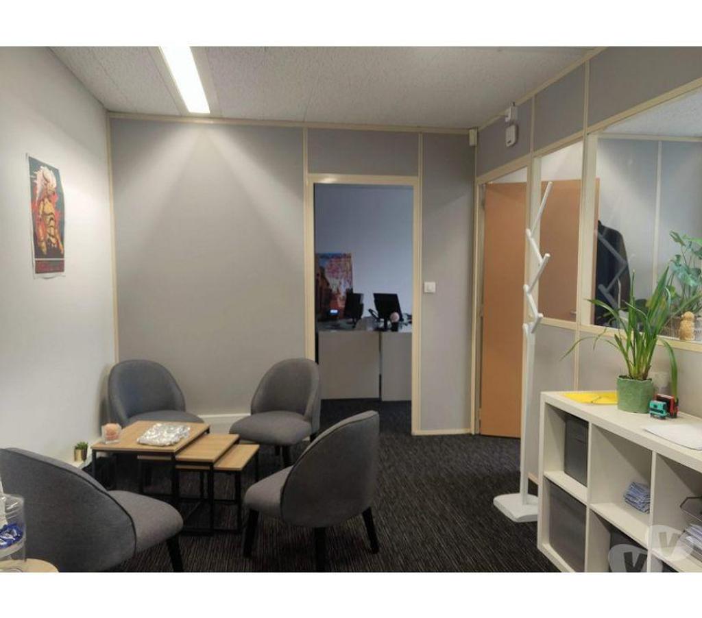 bureaux locaux Haute-Garonne Labege - 31670 - Photos Vivastreet (X-17703) Bureaux Vide 50 m²