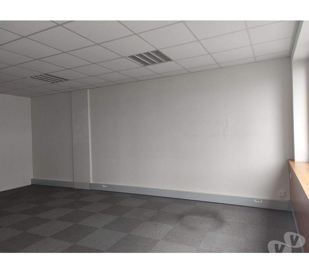 bureaux locaux Haute-Garonne Toulouse - Photos Vivastreet (X-16482) Bureaux Vide 38 m²