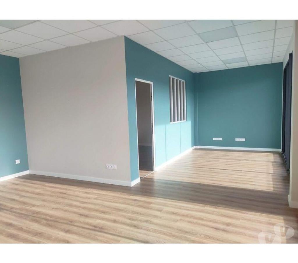 bureaux locaux Haute-Garonne Toulouse - Photos Vivastreet (X-17517) Bureaux Vide 68 m²