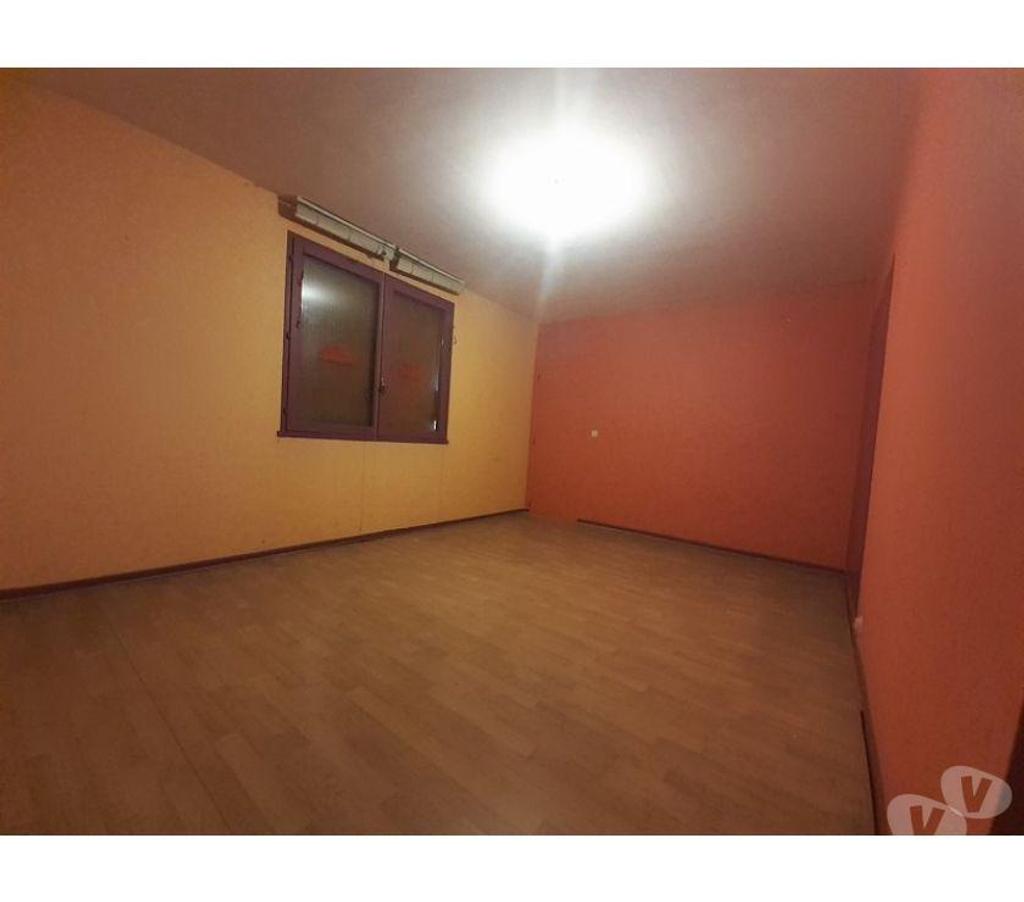bureaux locaux Haute-Garonne Portet sur Garonne - 31120 - Photos Vivastreet (X-11542) Bureaux Vide 125 m²