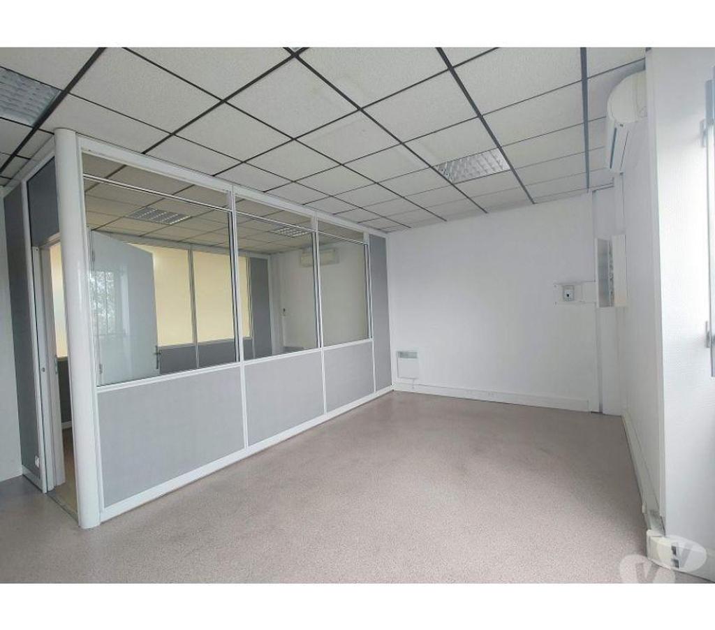 bureaux locaux Haute-Garonne Colomiers - 31770 - Photos Vivastreet (X-07176) Bureaux Vide 120 m²