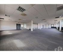 (X-18274) Bureaux Vide 1055 m²