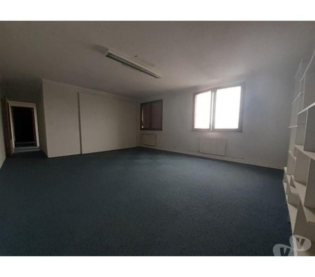 bureaux locaux Haute-Garonne Portet sur Garonne - 31120 - Photos Vivastreet (X-12077) Bureaux Vide 301 m²