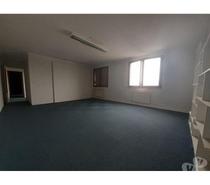 (X-12077) Bureaux Vide 301 m²