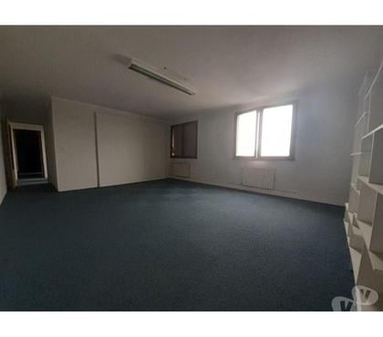 bureaux locaux Portet sur Garonne Haute-Garonne - Photos Vivastreet (X-12077) Bureaux Vide 301 m²