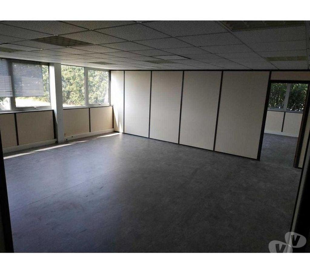 bureaux locaux Gironde Merignac - 33700 - Photos Vivastreet (X-18209) Bureaux Vide 113 m²