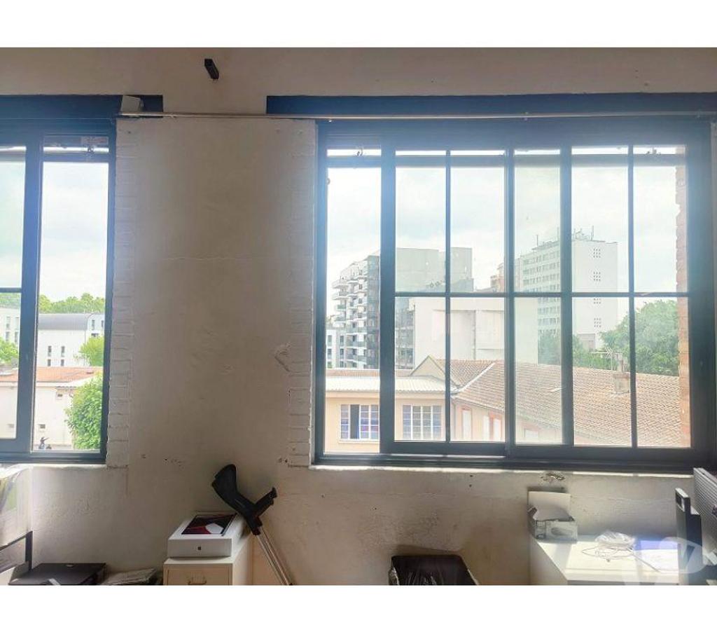 bureaux locaux Haute-Garonne Toulouse - Photos Vivastreet (X-02915) Bureaux Vide 330 m²