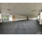 (X-18251) Bureaux Vide 963 m²