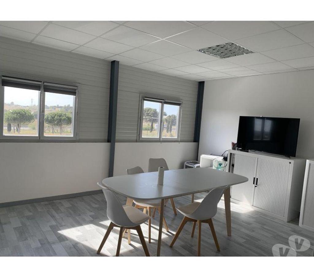 bureaux locaux Hérault Vendres - 34350 - Photos Vivastreet (X-18285) Bureaux Vide 95 m²