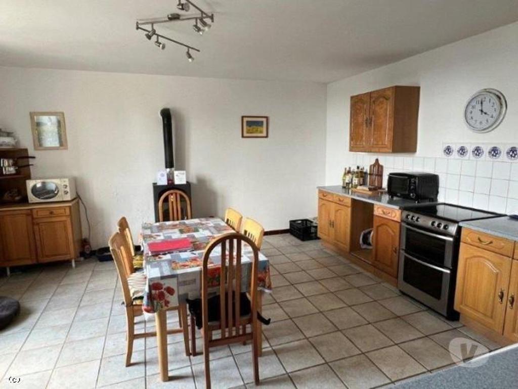 Vente Maison Deux-Sèvres Chef Boutonne - 79110 - Photos Vivastreet Ensemble de Deux Maisons Anciennes - Proche Chef-Boutonne