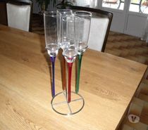 (75)-4 flutes de champagne sur pied présentoir