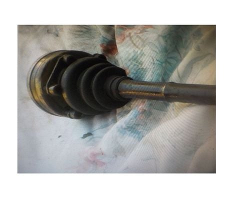 Pièces et services auto Pyrénées-Orientales Perpignan - Photos Vivastreet cardans transmission arriere bmw e32 serie 7 de 88 a 1994