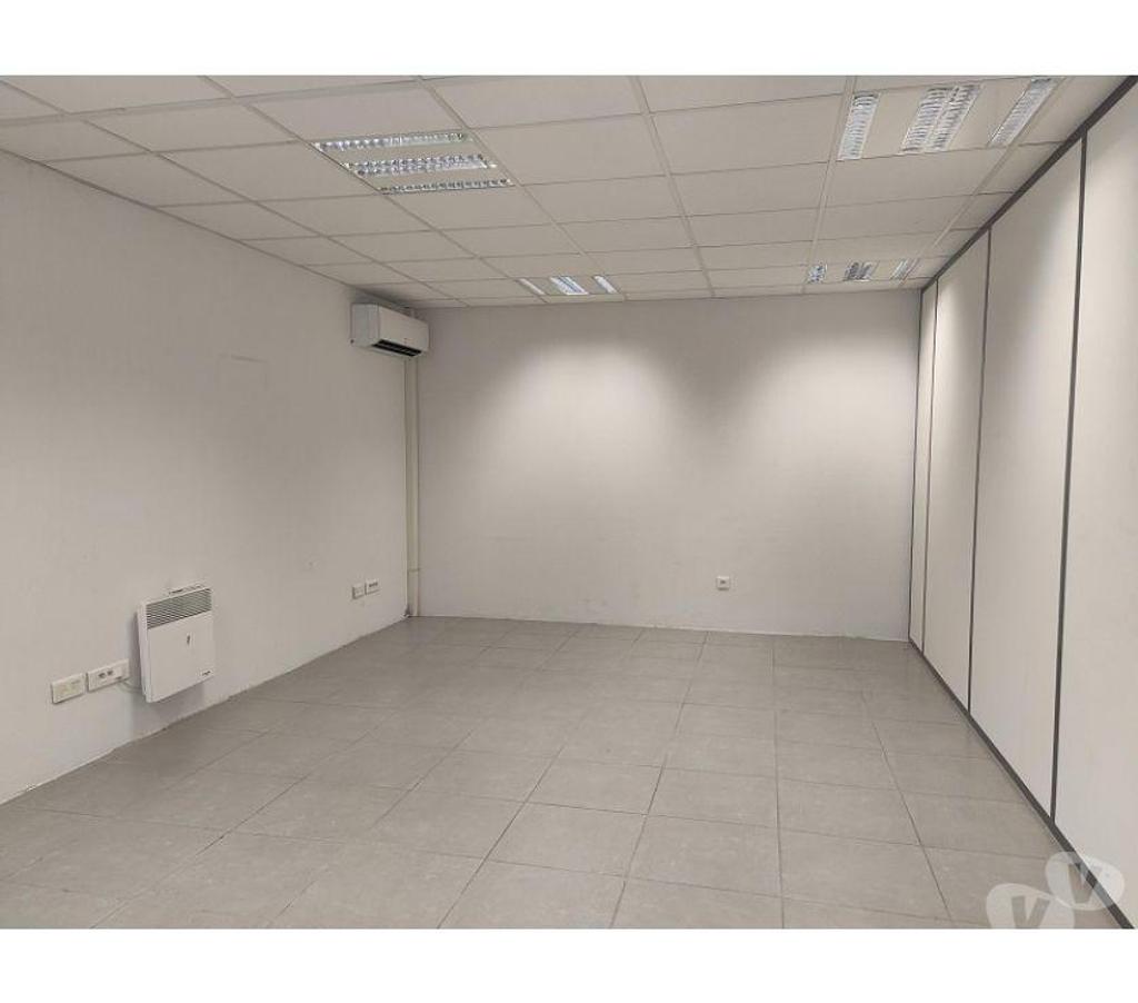 bureaux locaux Haute-Garonne Toulouse - Photos Vivastreet (X-08679) Bureaux Vide 10 m²