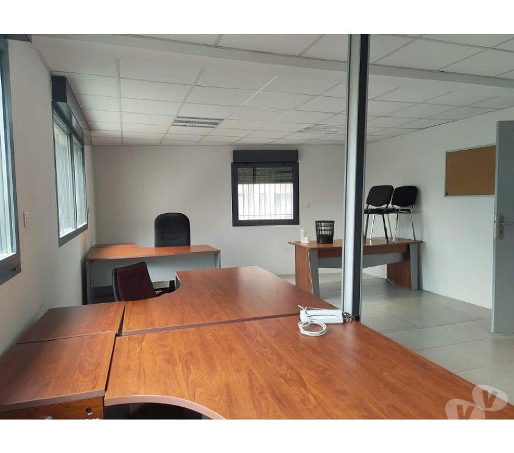 bureaux locaux Haute-Garonne Toulouse - Photos Vivastreet (X-03332) Bureaux Vide 36 m²