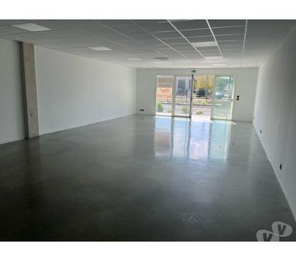Bureaux Portet sur Garonne Haute-Garonne - Photos Vivastreet (X-18543) Bureaux Vide 188 m²