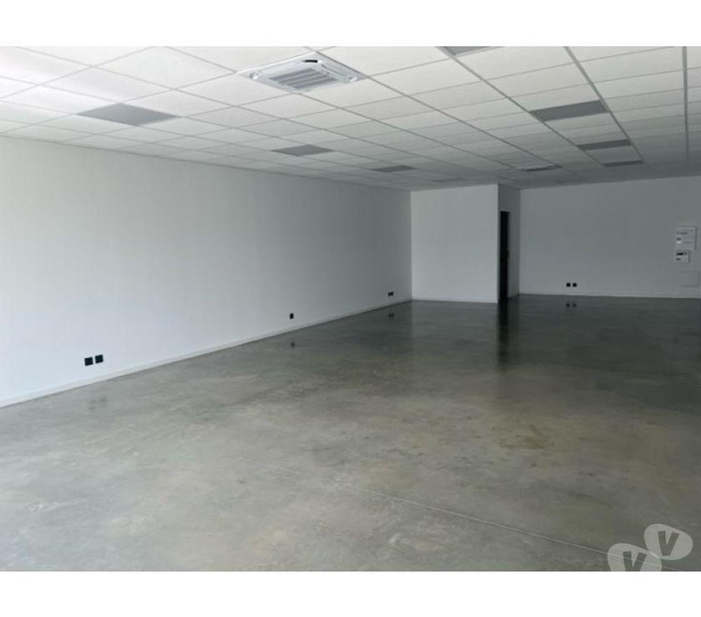 bureaux locaux Haute-Garonne Portet sur Garonne - 31120 - Photos Vivastreet (X-18544) Bureaux Vide 94 m²