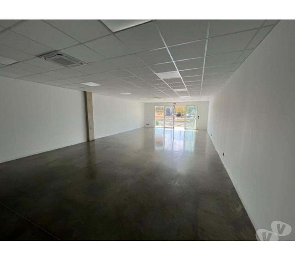bureaux locaux Haute-Garonne Portet sur Garonne - 31120 - Photos Vivastreet (X-18544) Bureaux Vide 94 m²