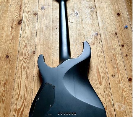 Instruments de musique Indre Le Blanc - 36300 - Photos Vivastreet Guitare ESP-LTD AJ-7 (Signature Andy James)