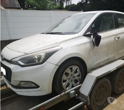 Voiture pour pièces Le Louroux Beconnais Maine-et-Loire - Photos Vivastreet HYUNDAI I20 2 Diésel Année 2016