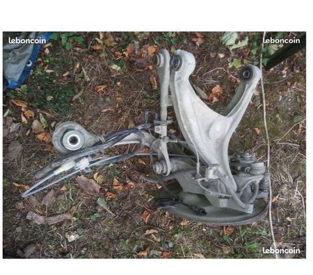 Pièces et services auto Seine-et-Marne Montceaux les Provins - 77151 - Photos Vivastreet train arrière peugeot 407