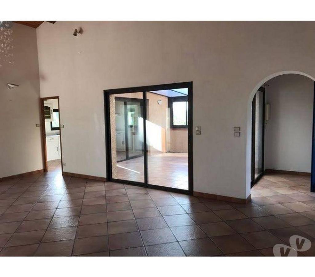 bureaux locaux Haute-Garonne St Alban - 31140 - Photos Vivastreet (X-17534) Bureaux Vide 133 m²