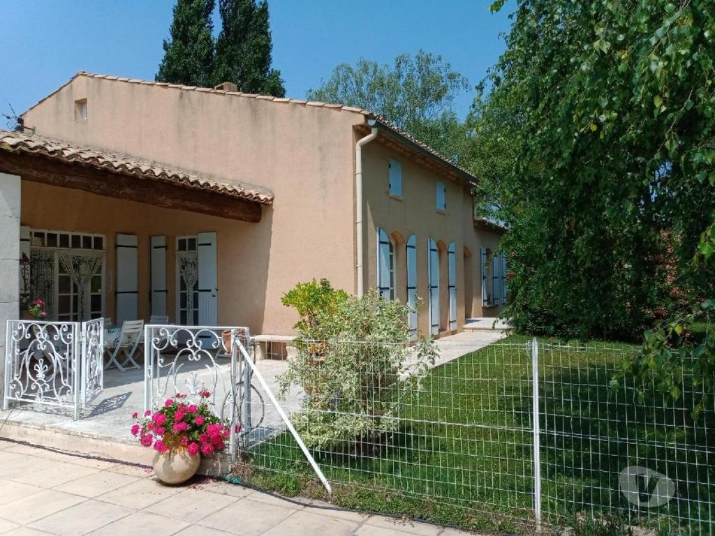 Vente Maison Drôme Pierrelatte - 26700 - Photos Vivastreet (1300_2651_vs) Vente Villa Pierrelatte